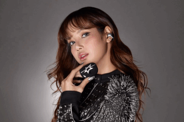 리사와 라이즈가 협업한 브랜드는?ㅣ마리끌레르 - 뉴스 썸네일 이미지