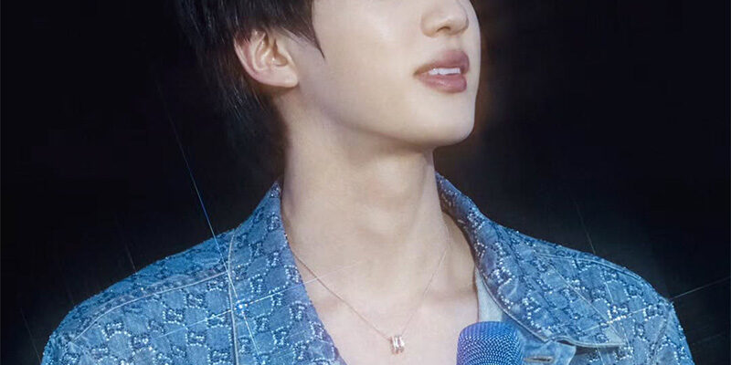 달려라, 석진! <b>BTS 진</b>의 뜨거웠던 <b>팬콘서트</b> 현장 속으로